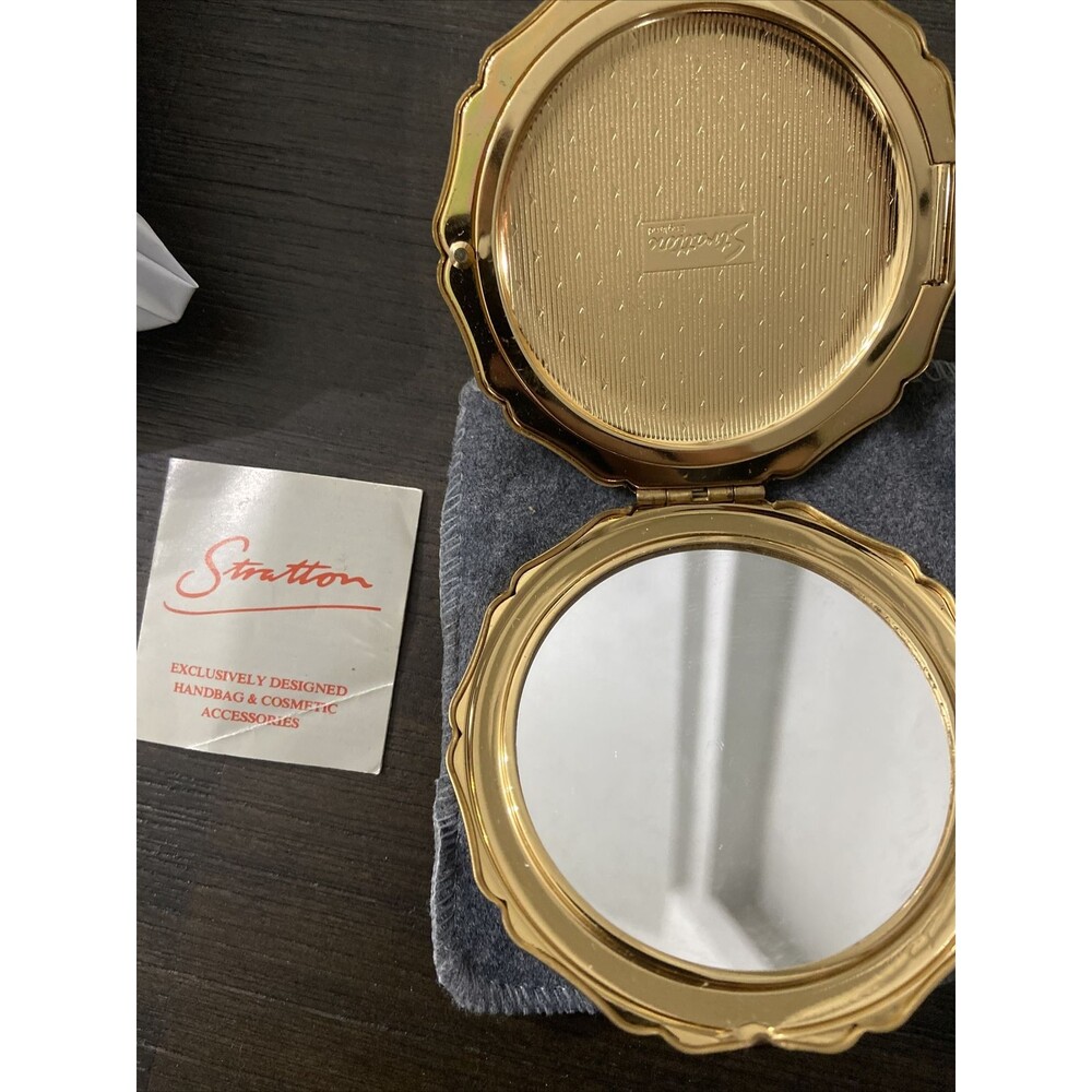 Stratton England  Powder Mirrored Compact - Picture 5 of 6